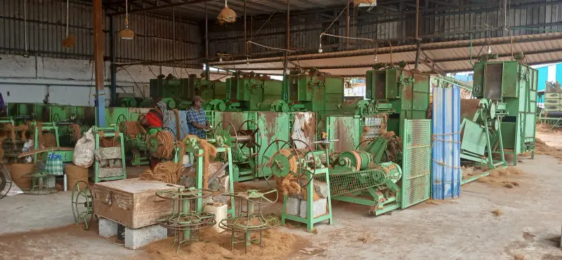 Resilient Twisted Curled Coir Texture - Top Exporter of Cocopeat and Coir Products in India
